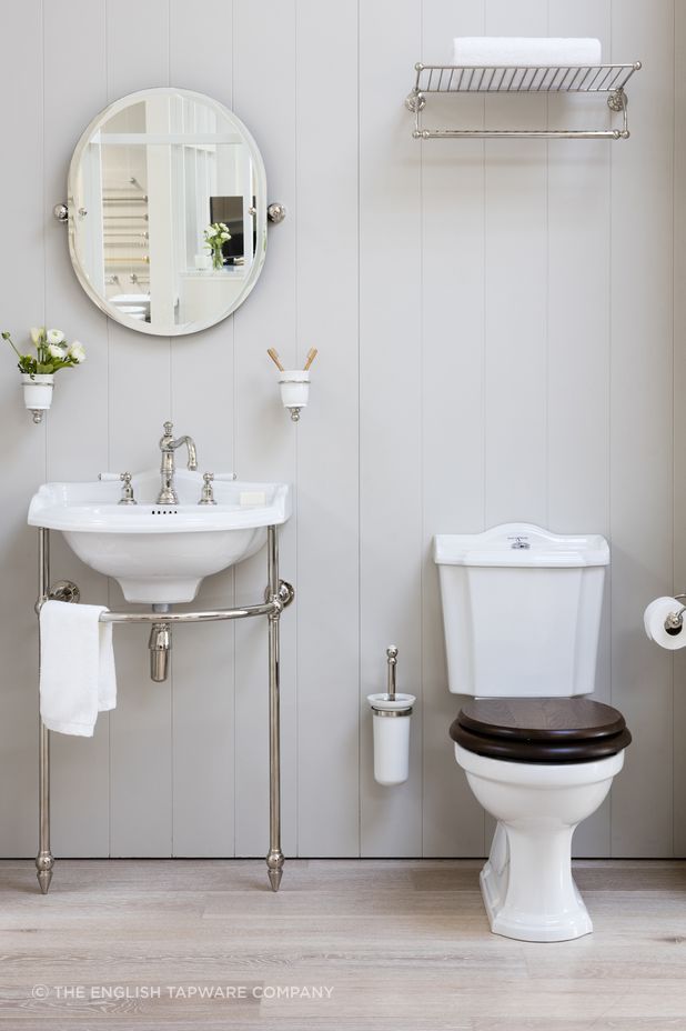 The English Tapware Company - Perrin & Rowe Edwardian toilet