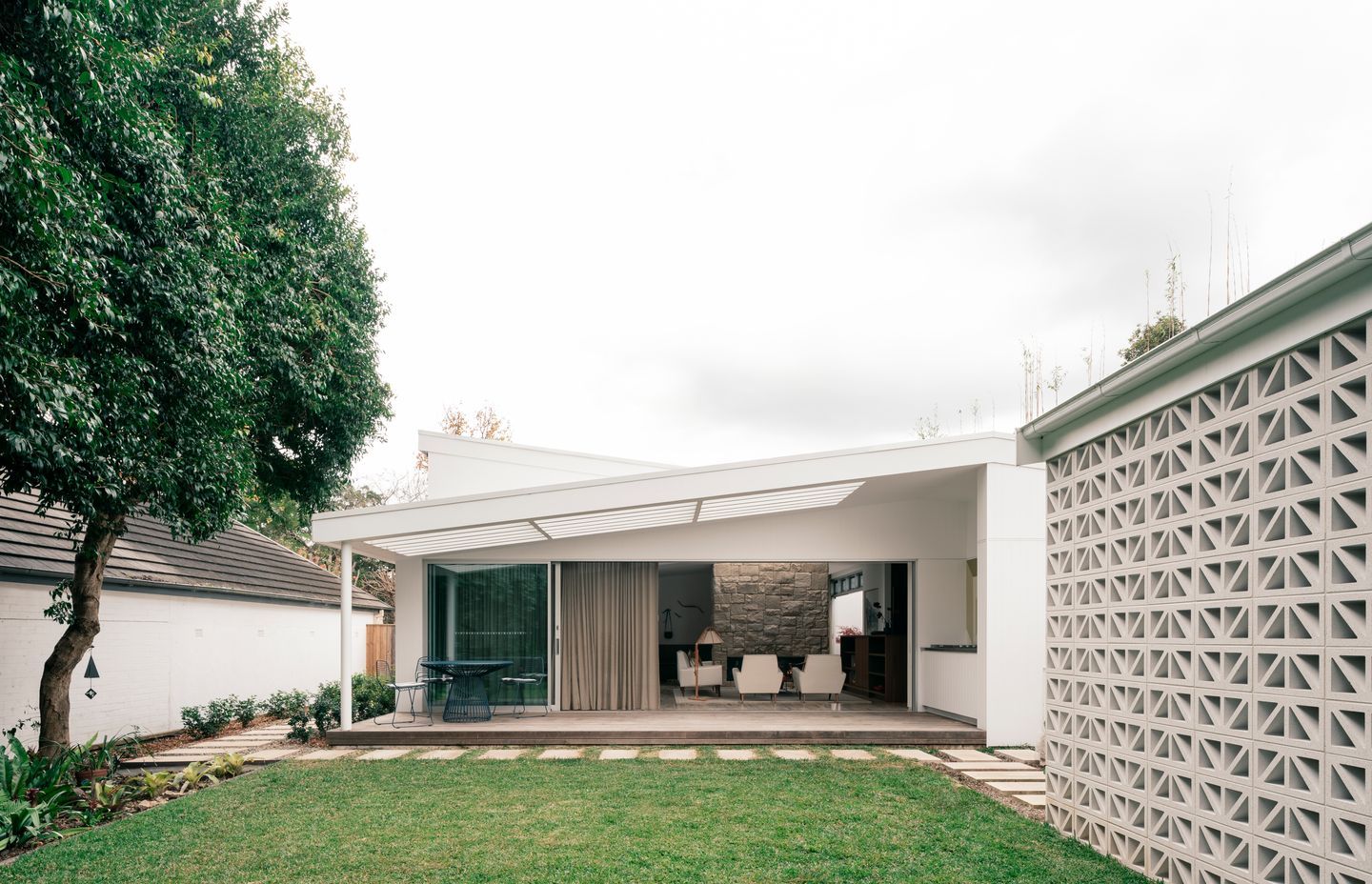 Gezellig House by Studio Prineas | Photography by Felix Forest