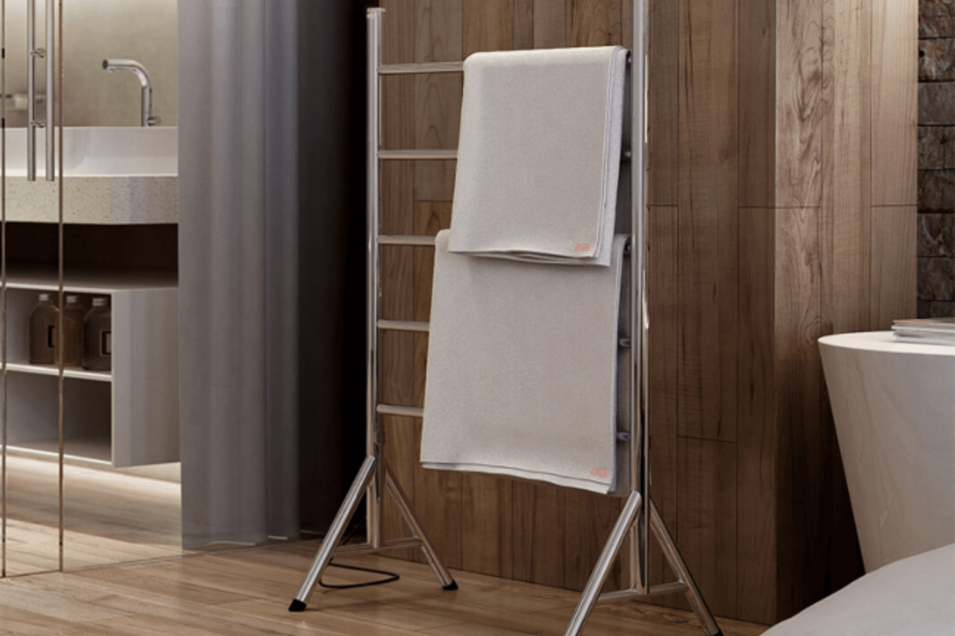 NATURAL 5 Bar 650mm free standing heated towel rail with PTSelect Switch