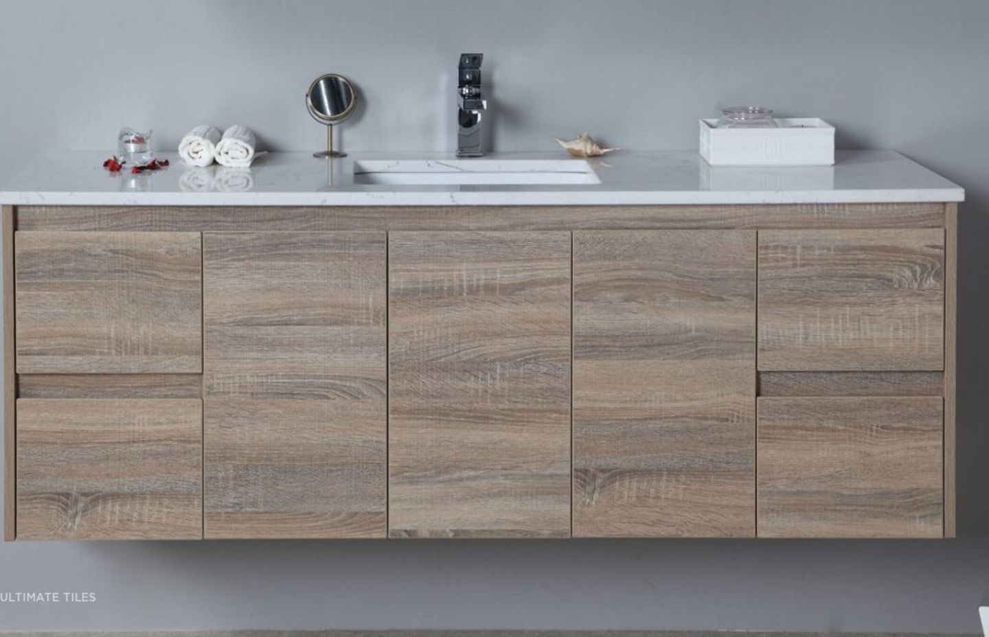 Ultimate Titles - Grace Vanity