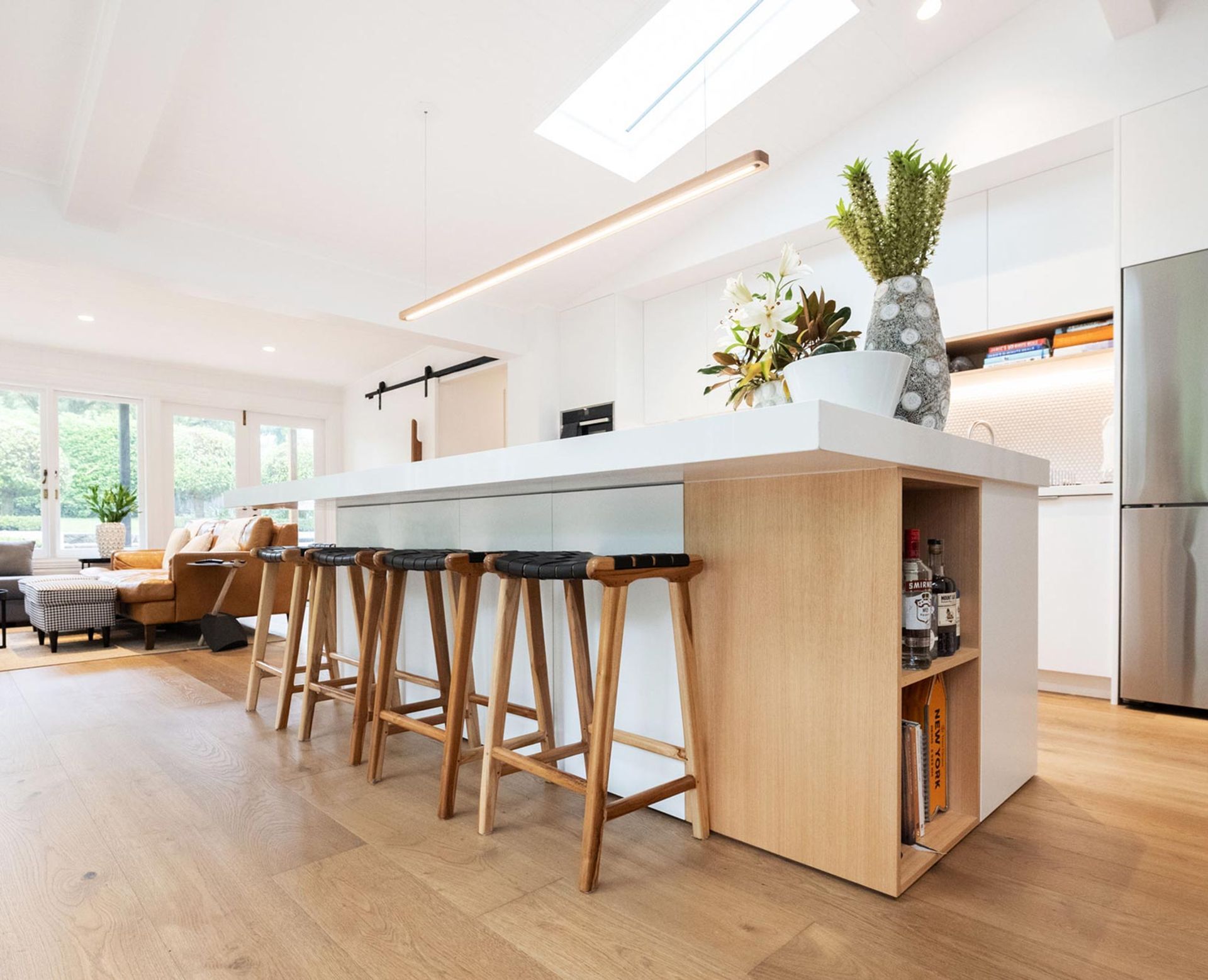 How to Design a Kitchen With Modern Lighting: Bright Ideas for Style