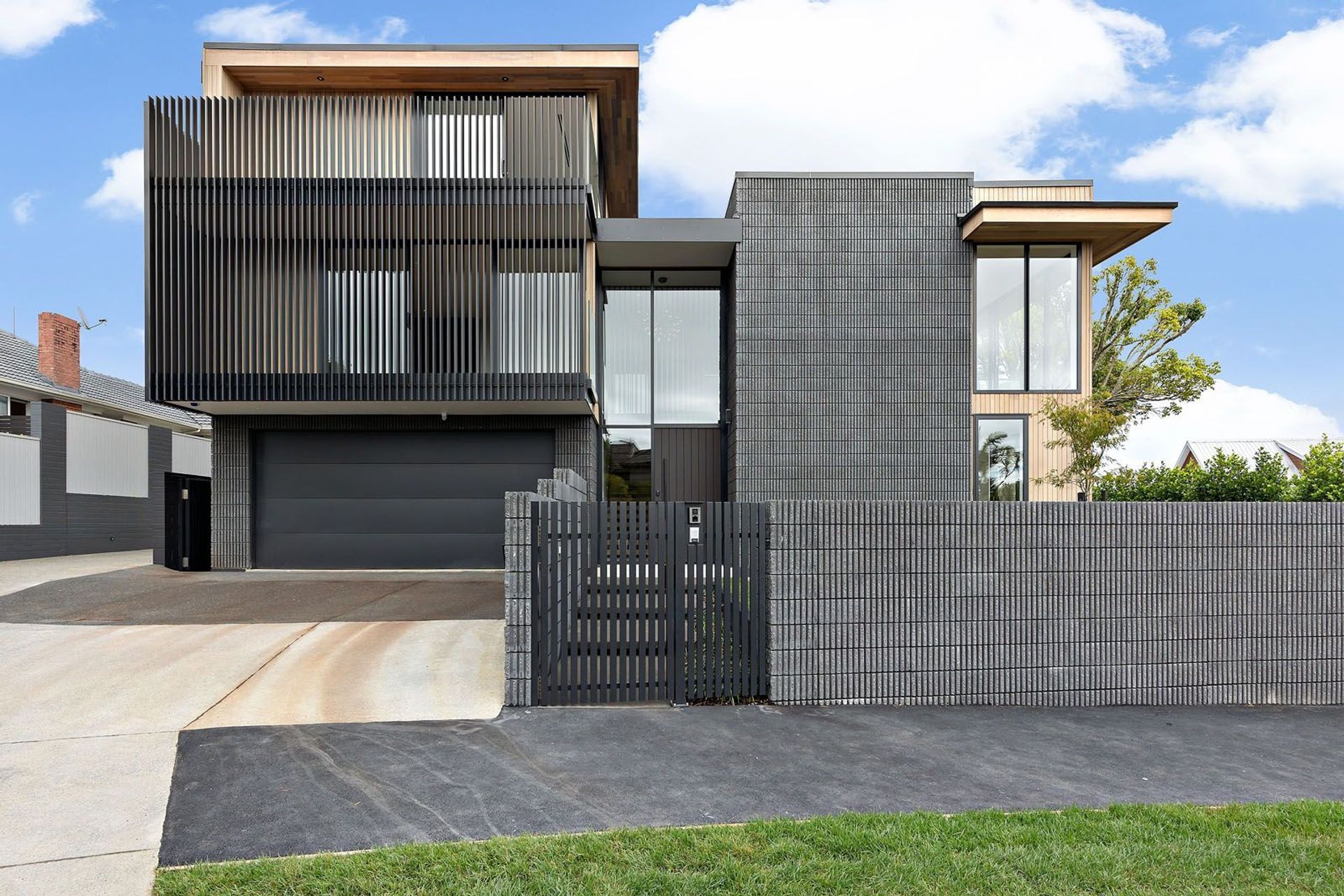 Cohesive design using structural Fluted Masonry Blocks.