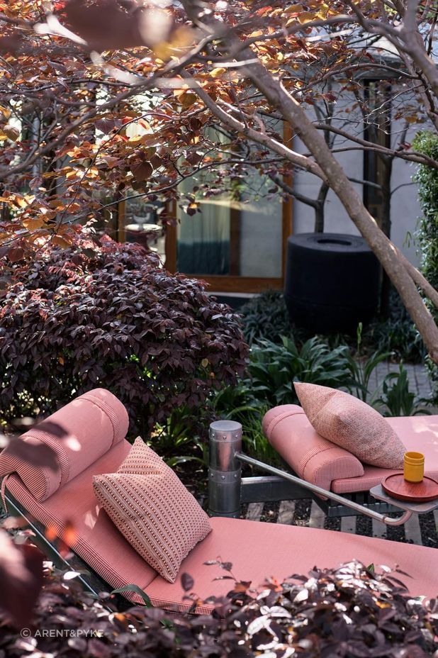 Hue House by Arent&Pyke | Photography by Anson Smart - a place for peaceful reflection.