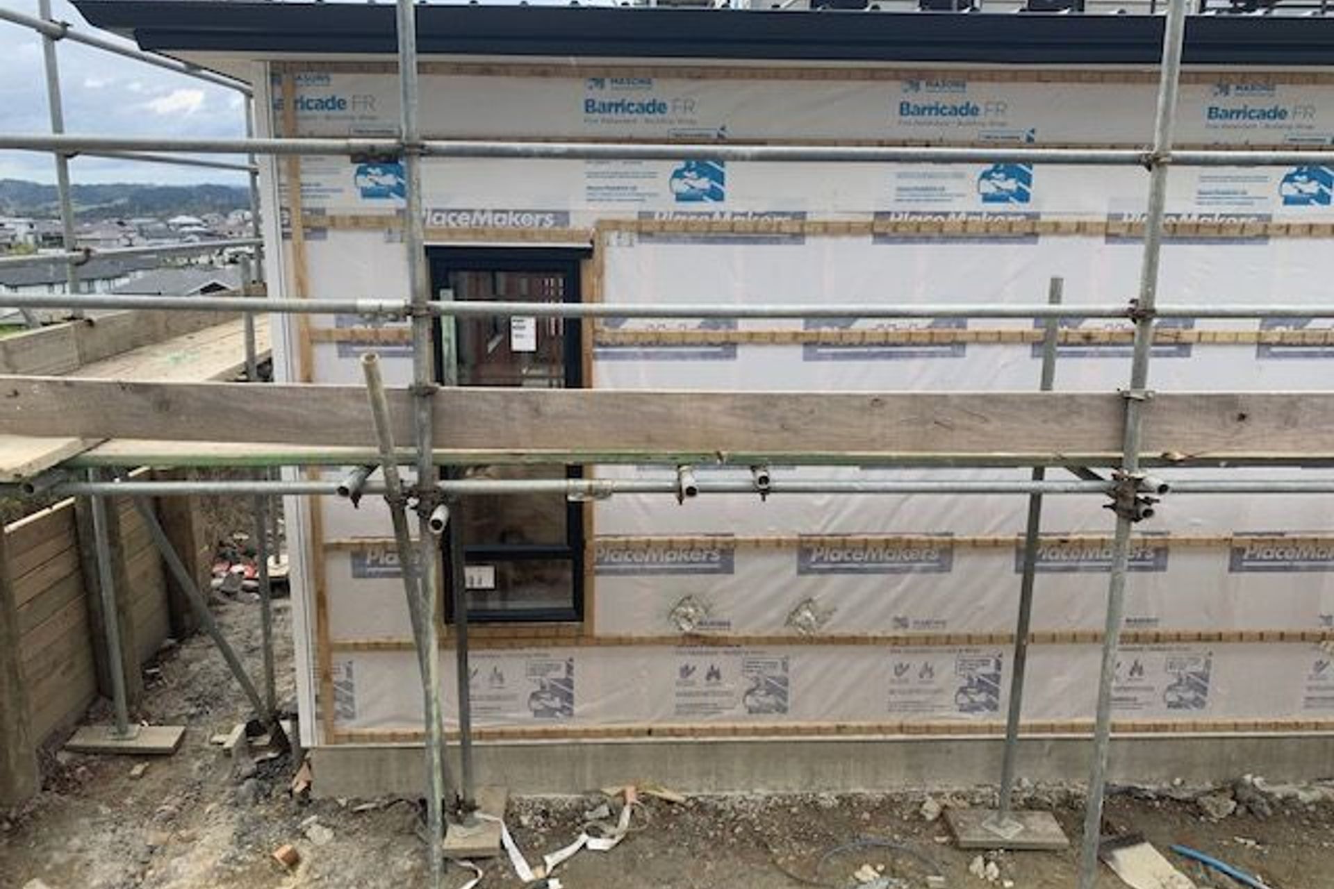 Ezyscribe castellated timber cavity battens come in a range of single- and double-bevel configurations with options suited to timber cladding or timber, aluminium and coloursteel.