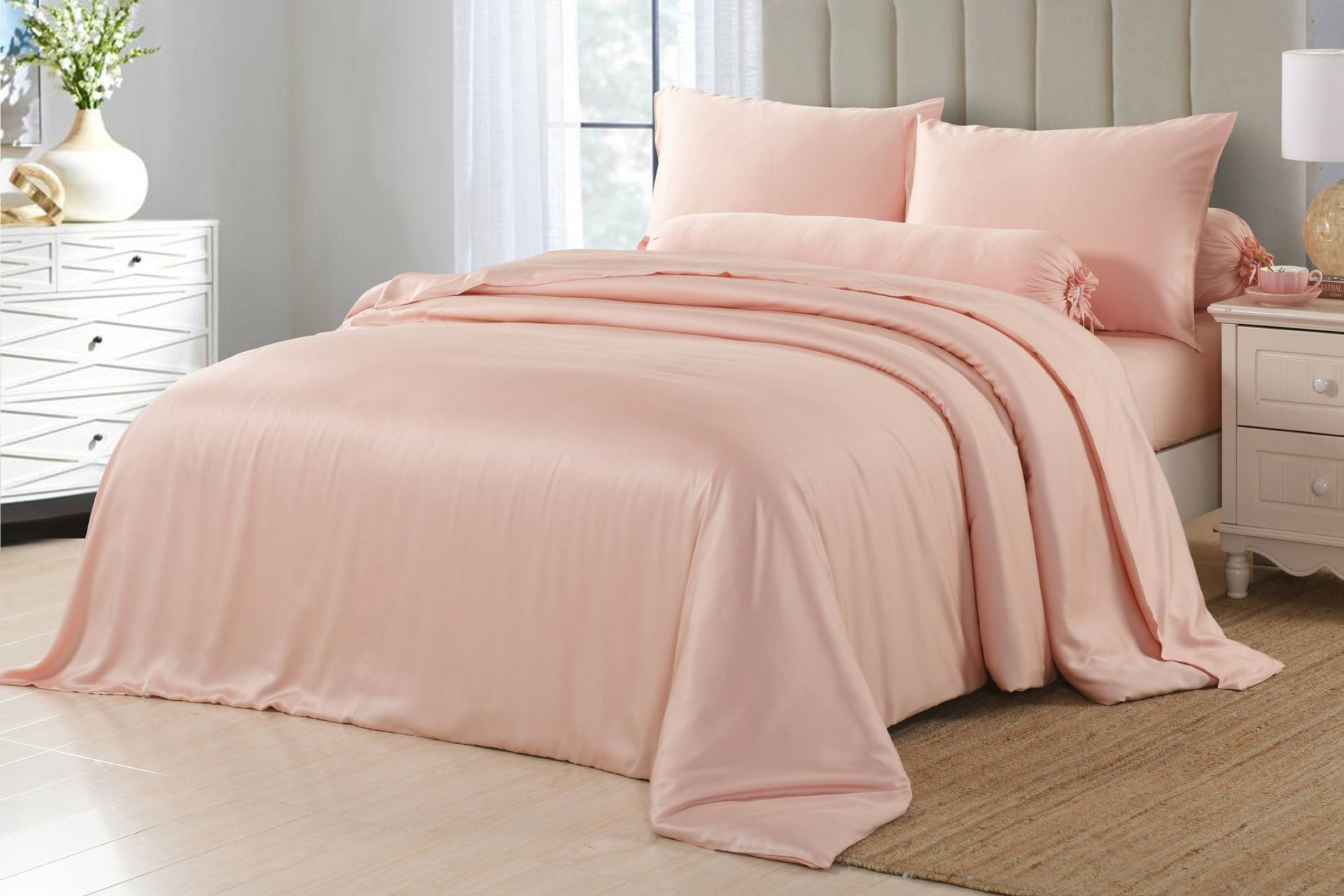 Super soft and excellent temperature control for all year use with the Silky Soft Bamboo Sheet Set
