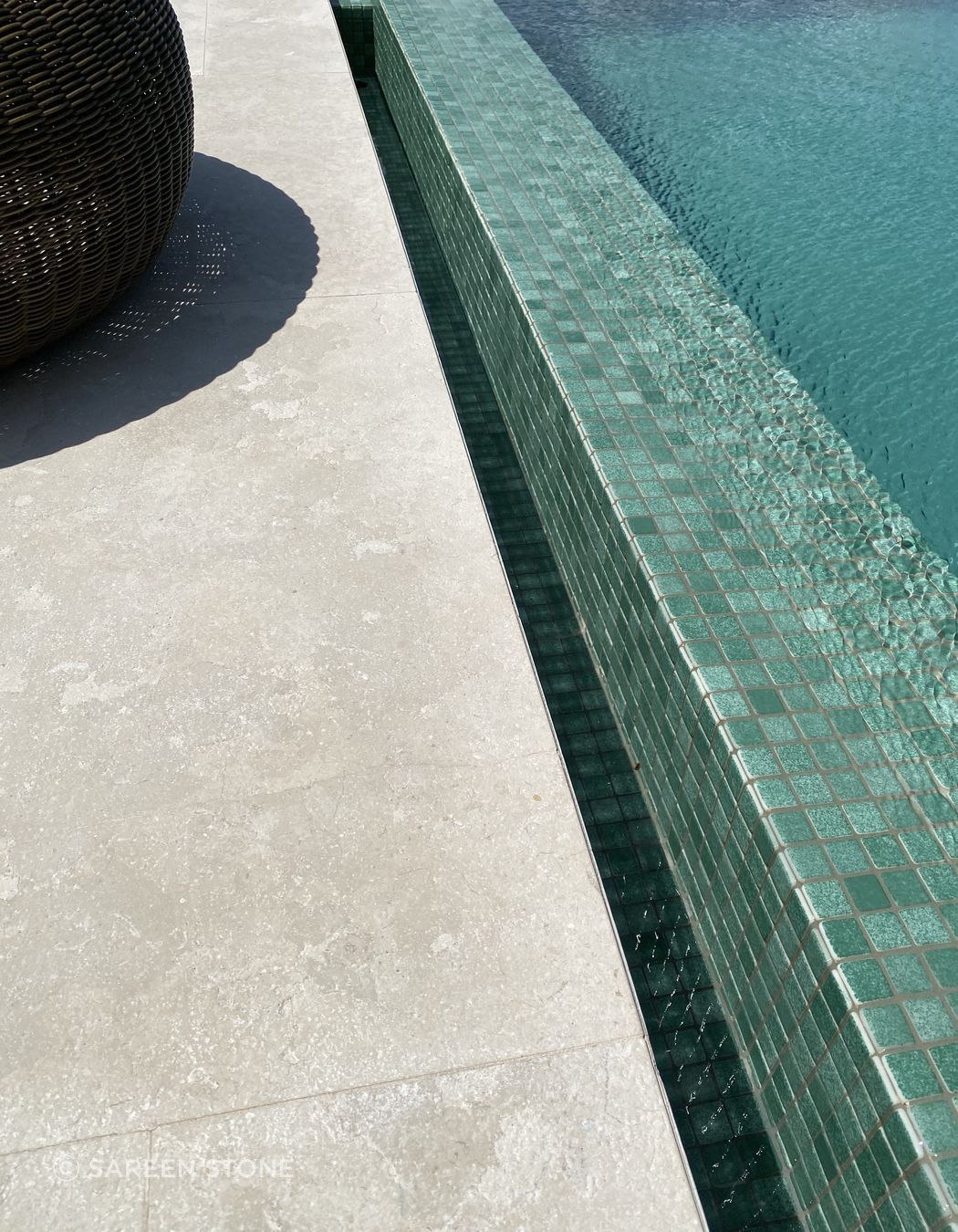 Crema Vialle Limestone Alfresco