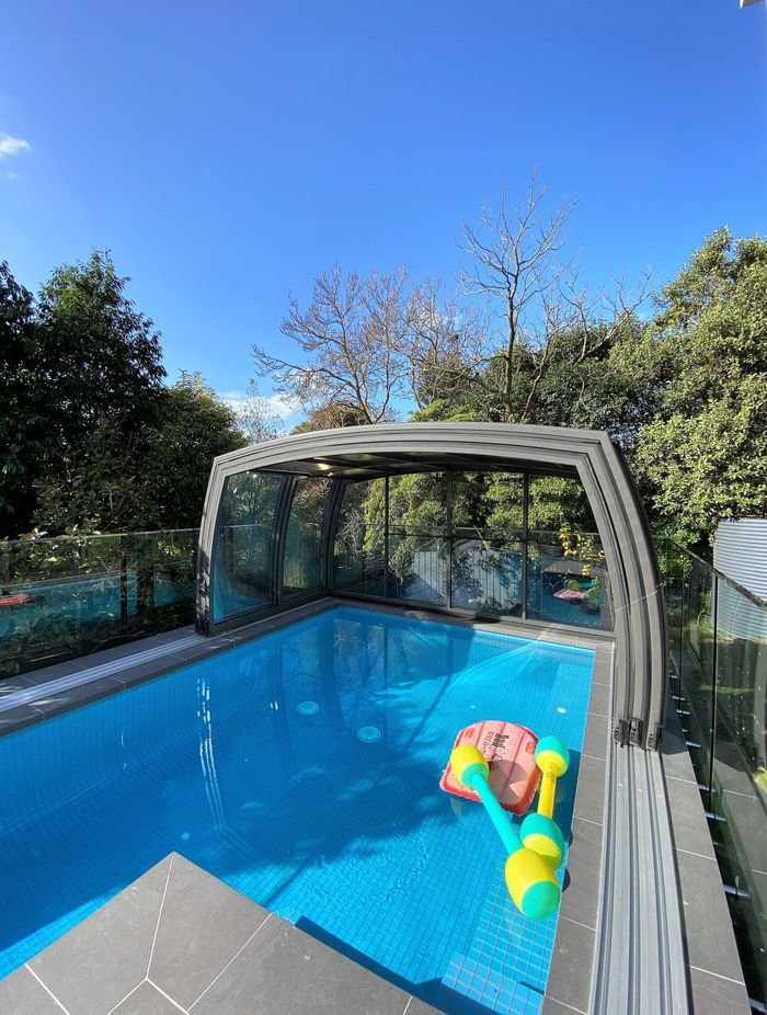 Pool Enclosure Features &amp; Customizations