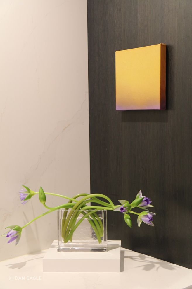 Artwork by Kate Serebrianskaia.

Monoblokk Vase by Nedre Foss from Good Form.