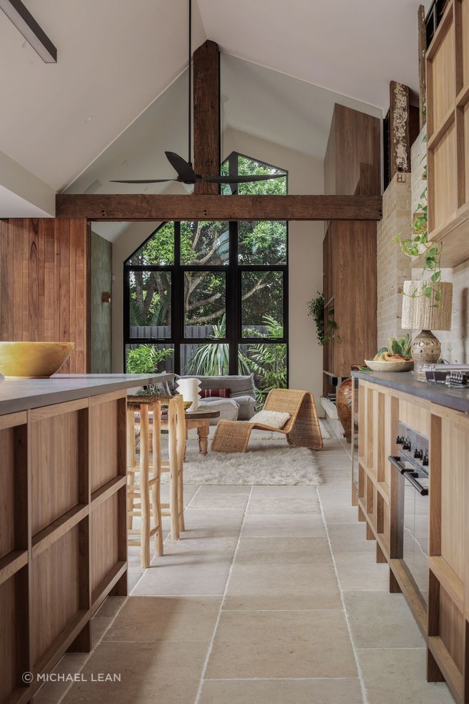 Industrial beach house meets Italian villa in the trendy coastal haven of Byron Bay