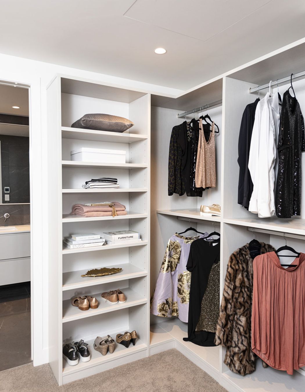Need a space with more hanging room and less drawers? A custom wardrobe solution can accommodate all your requirements.