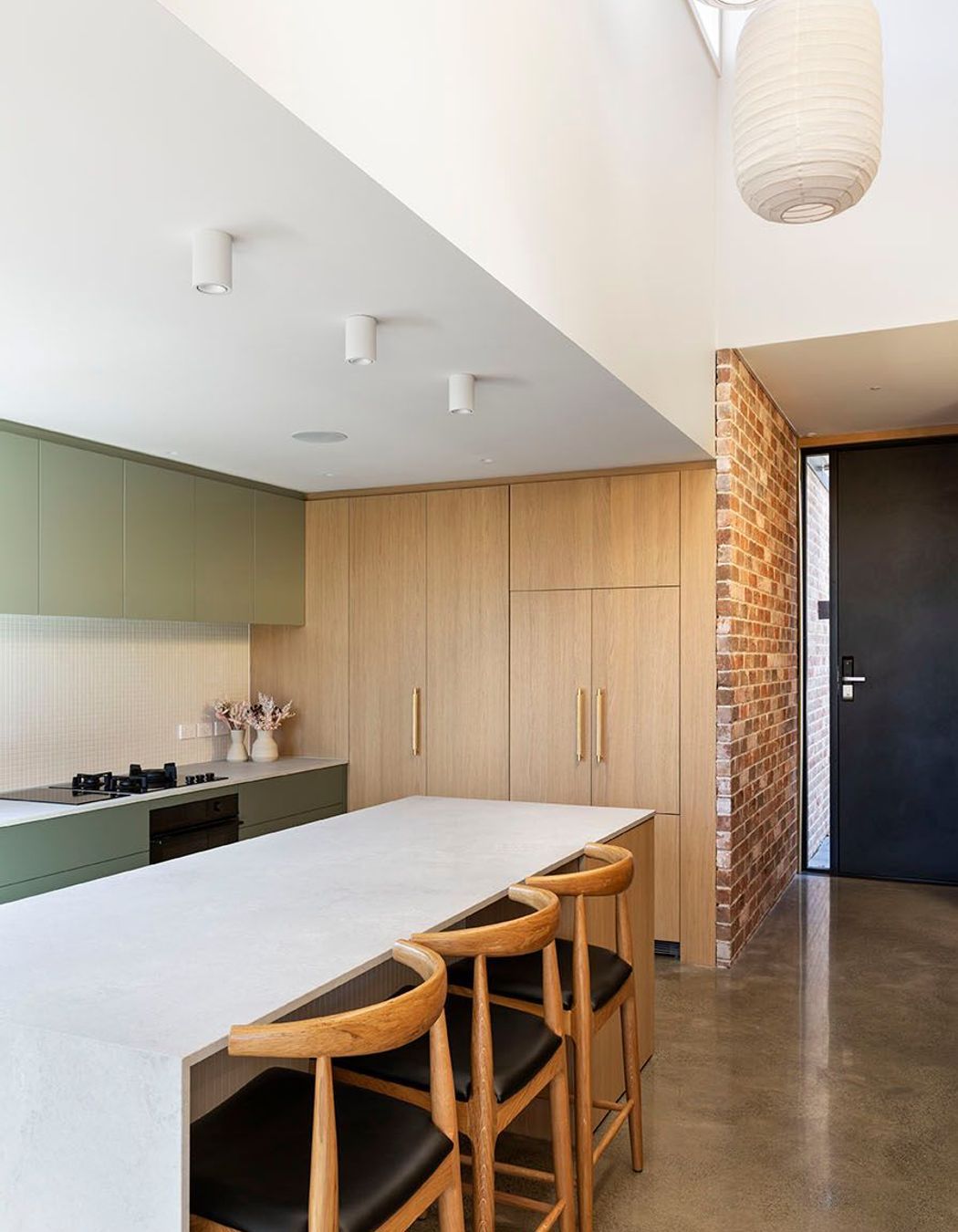 Mary-Ellen Hinton, founder and lead interior designer of Hello Saturday, loves being involved in the full renovation or new build process – from concept to completion.