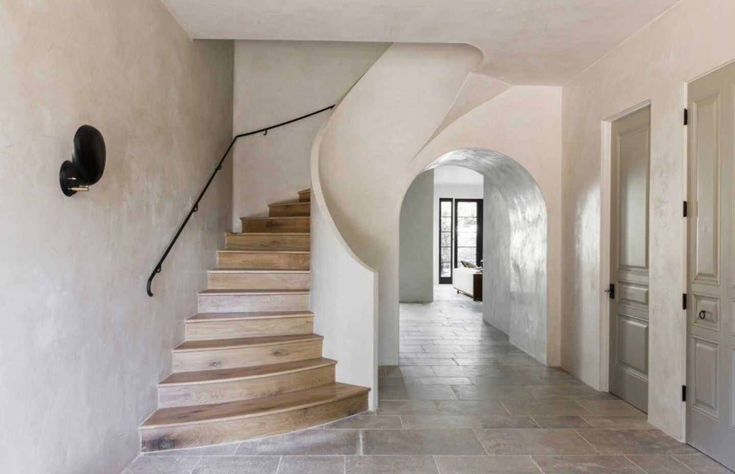 Marmorino via Architectural Digest- Marmorino has a reflective surface and is highly polished.