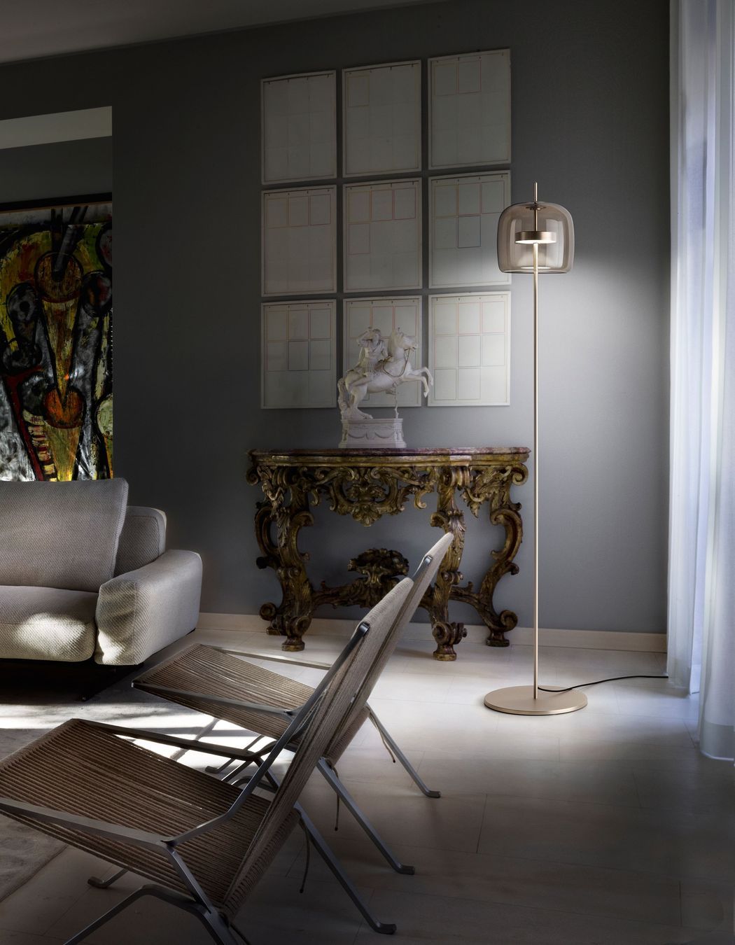 Jube floor lamp in smoky Murano glass