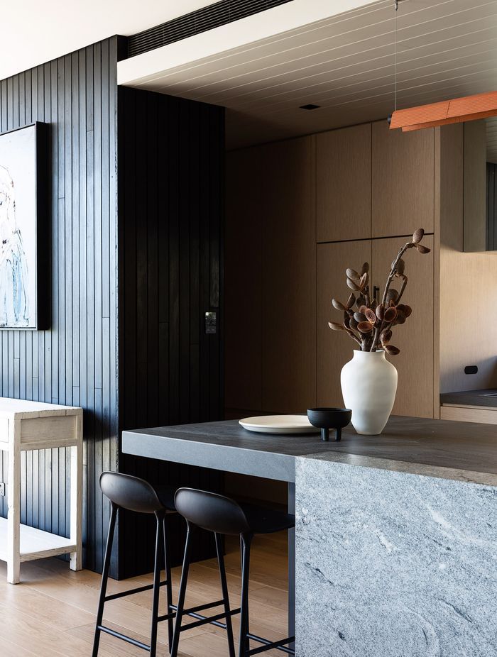 Palm Beach by Katie Uther Design | Photography by Simon Whitbread