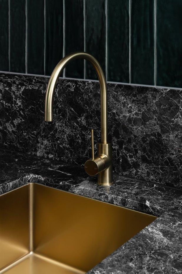 Victoria by Finnis Architects | Photography by Timothy Kaye