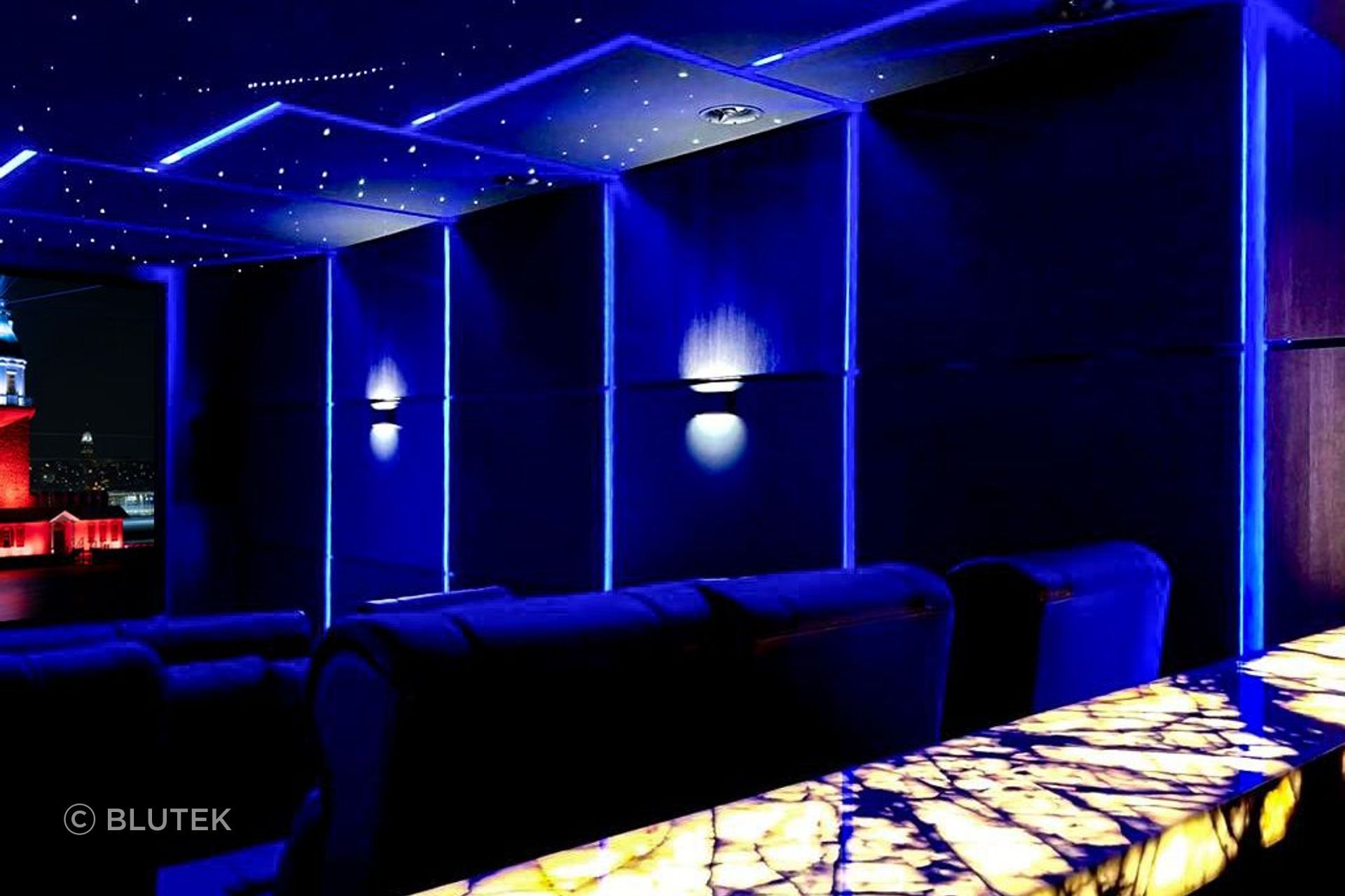 MAJORBY-BLUTEK3.jpg