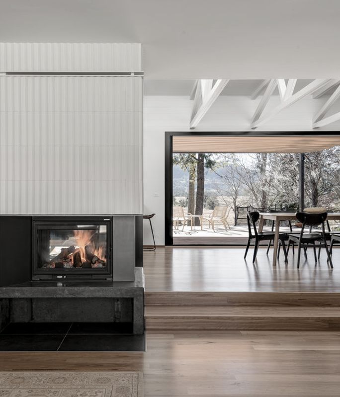 9 heavenly homes with feature fireplaces