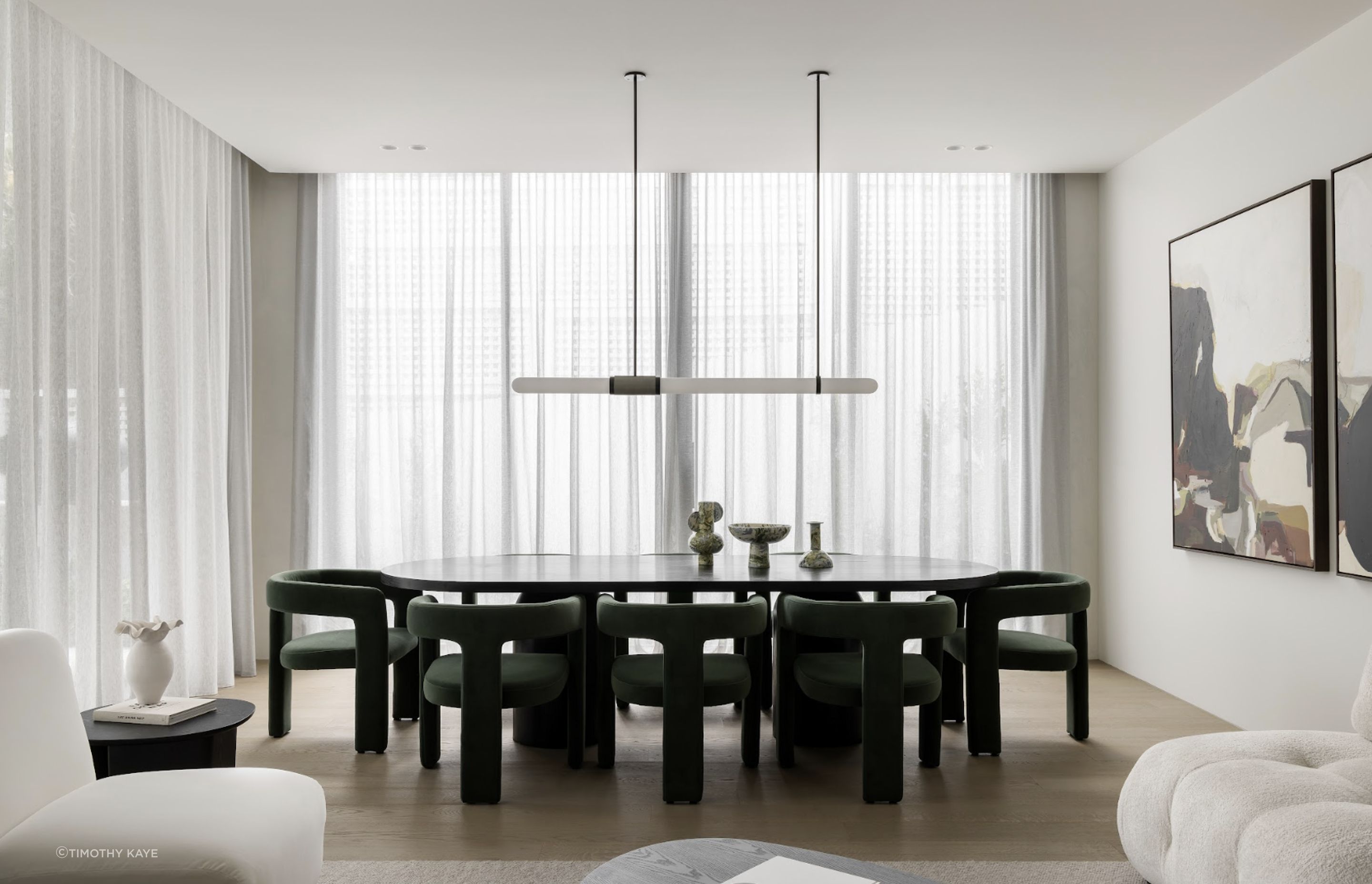 Matteo by Trinity meets in that enviable space between simplicity and sophistication – drawing inspiration from contemporary, minimalist forms, light-filled entities and timeless materials.