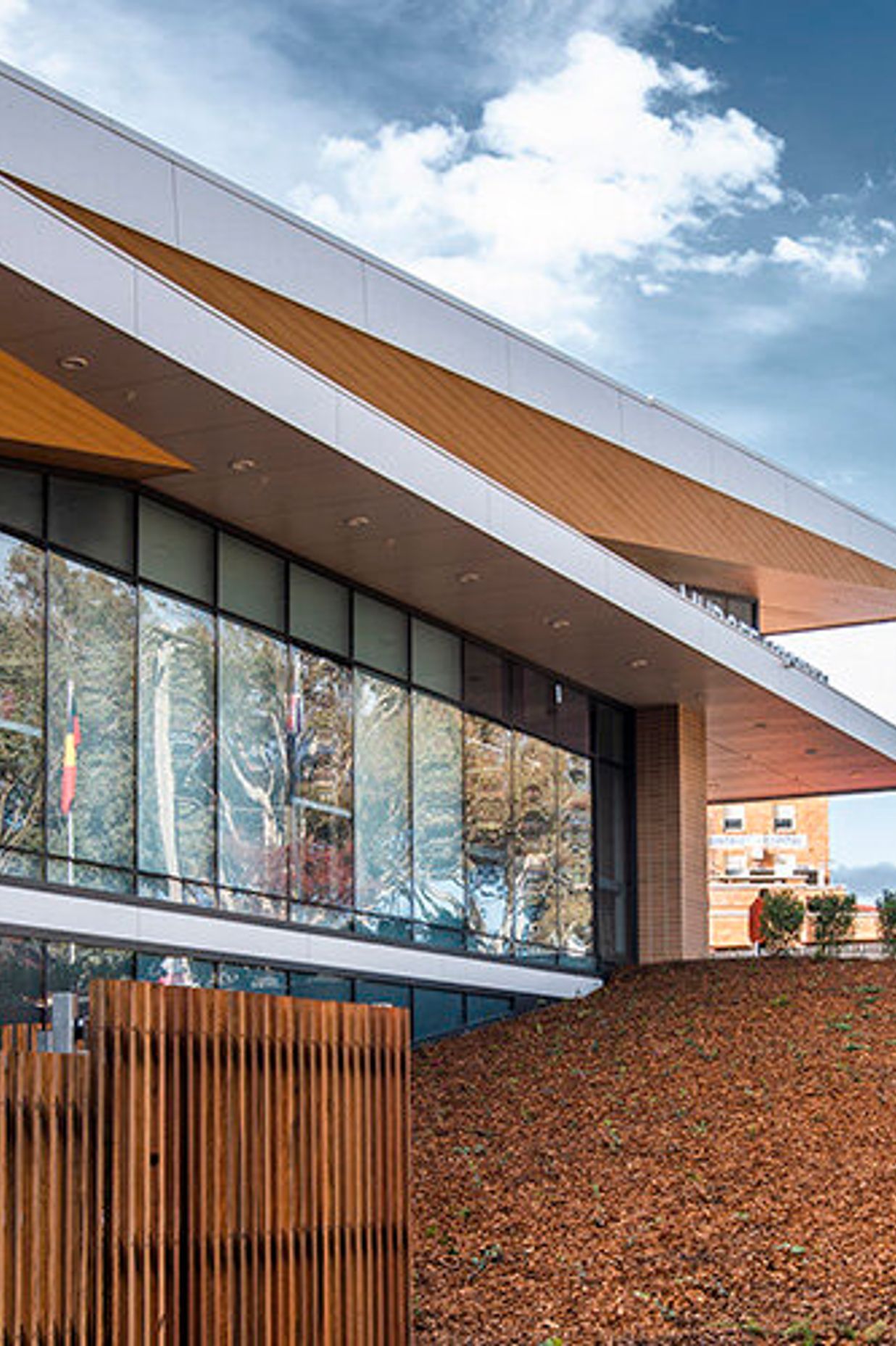 Viewing Timber Look Soffits From a New Angle at Mudgee Hospital, NSW