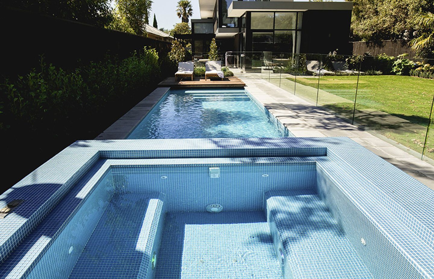 Conditioning and Stabilising the Water in your New Pool