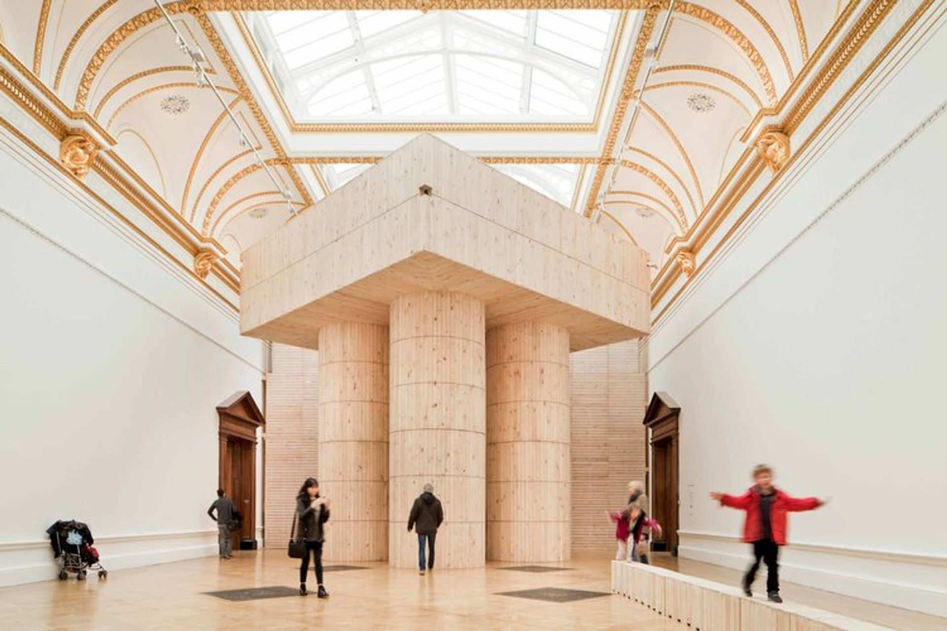 Sensing Spaces, installation by Pezo von Ellrichshausen, London 2014 (curated by Kate Goodwin for the Royal Academy of Arts), photo © Anthony Coleman