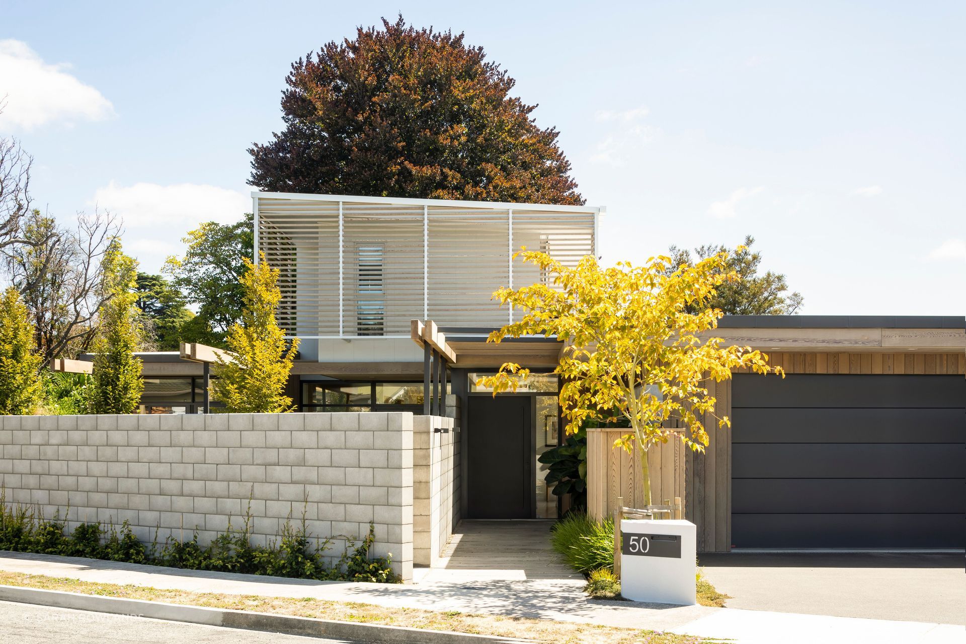 Pivot House. View from the street.