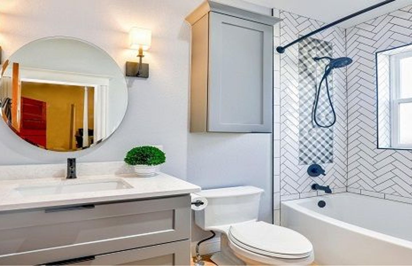 Things to Know Before Planning a Smaller Bathroom