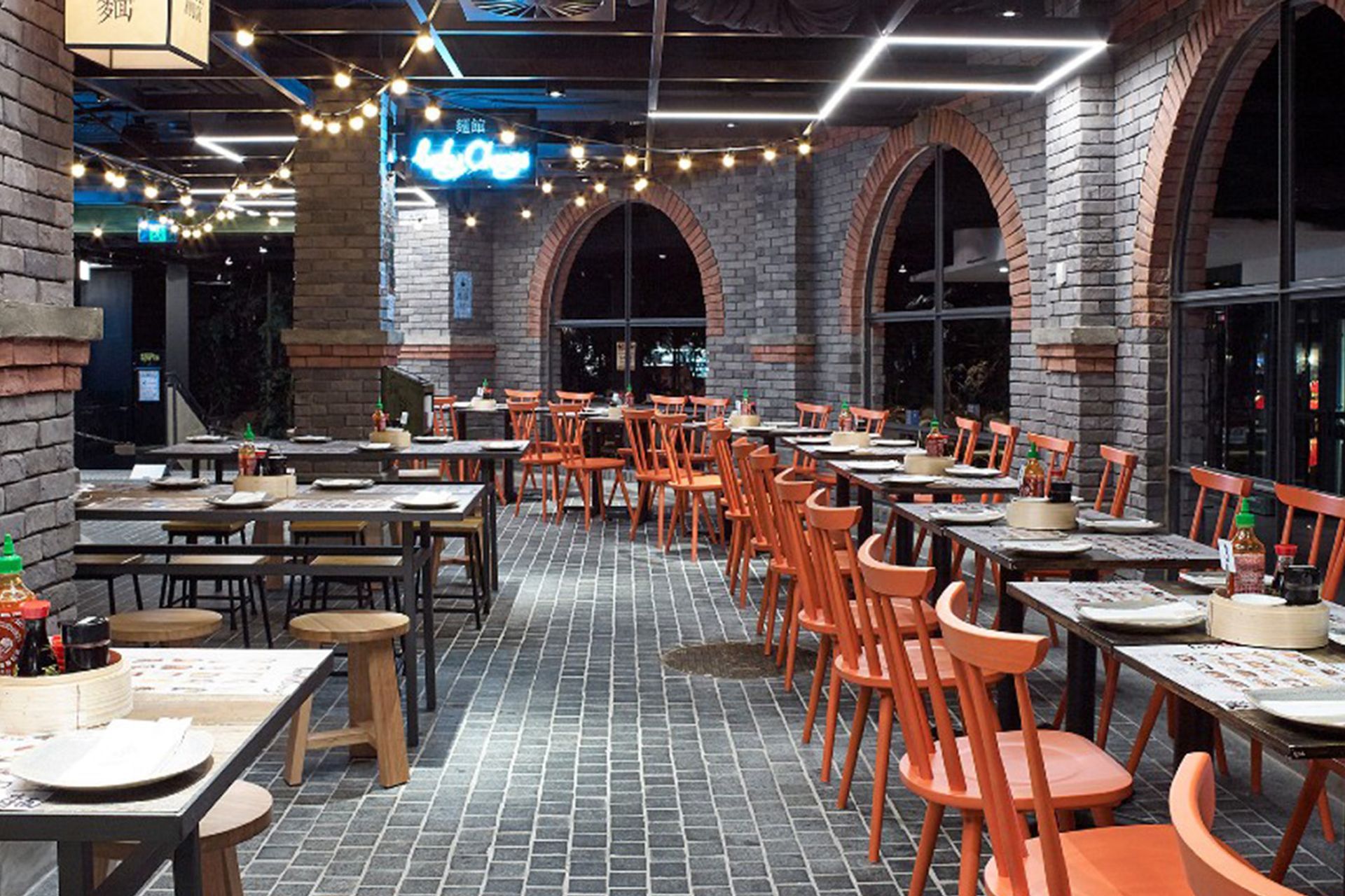 Sareen Stone Cobblestones make a great choice for commercial space interior floors, including at Bankstown Sports Club’s iconic Lucky Cheng’s Noodle House.