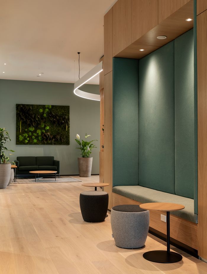 Roche Diagnostics - Maison PurePlank Timber Flooring