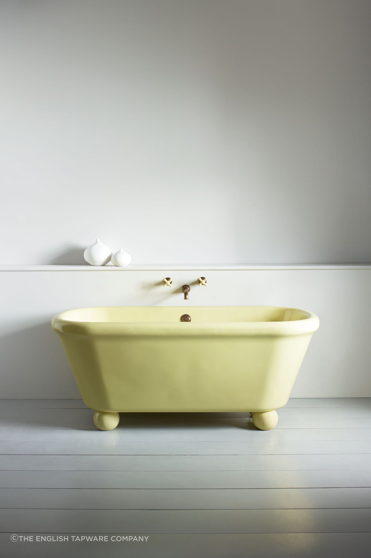 Another way to add colour to your bathroom with the Rockwell Bath