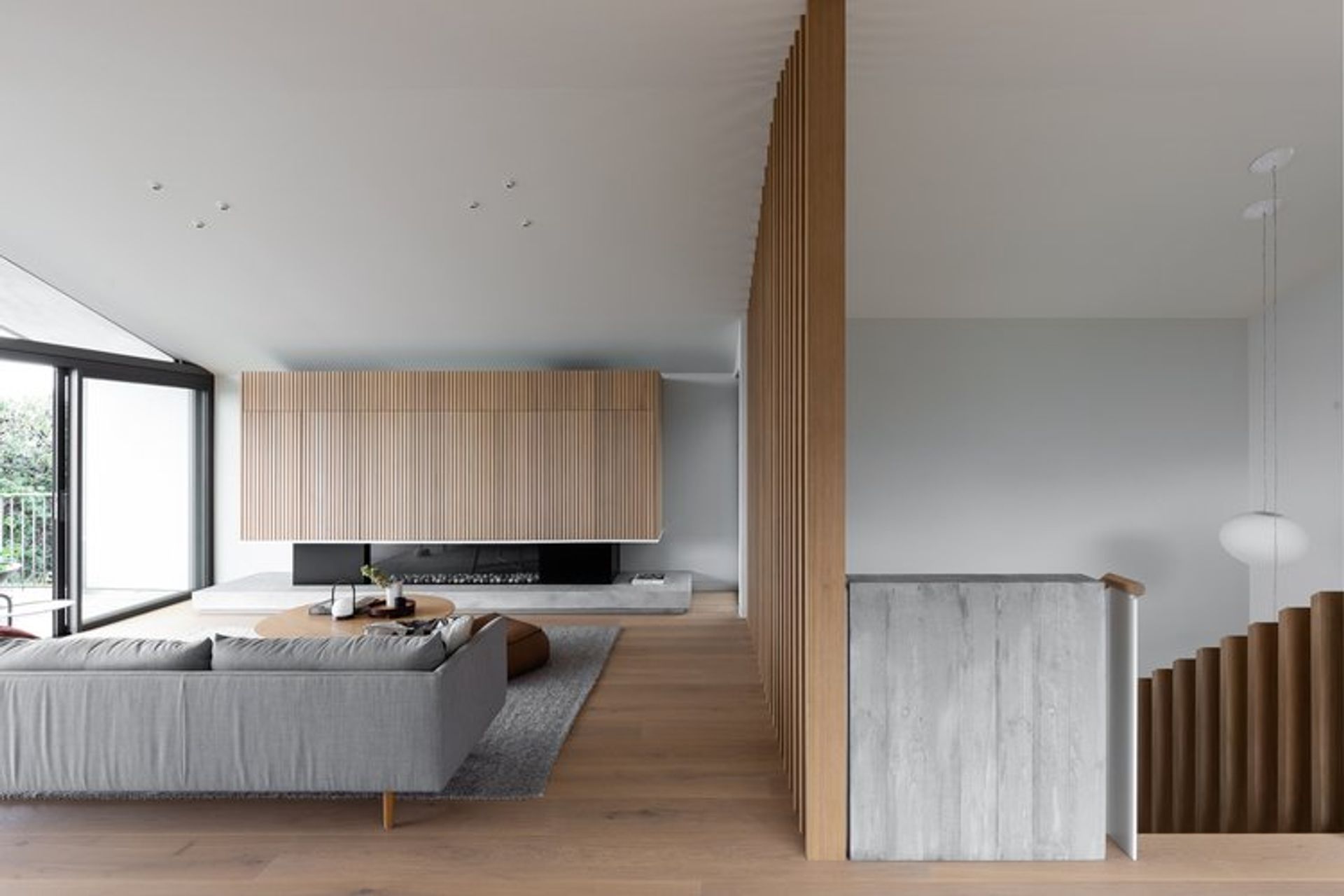 Coogee Residence by Smyth & Smyth | Photography by Simon Whitbread
