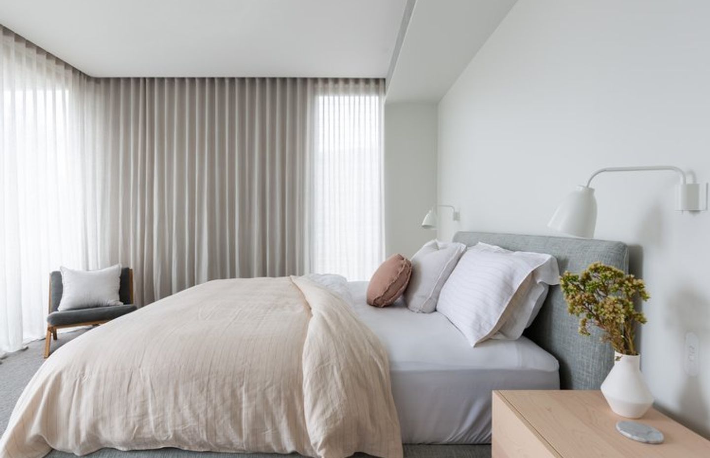 Coogee Residence by Smyth &amp; Smyth | Photography by Simon Whitbread