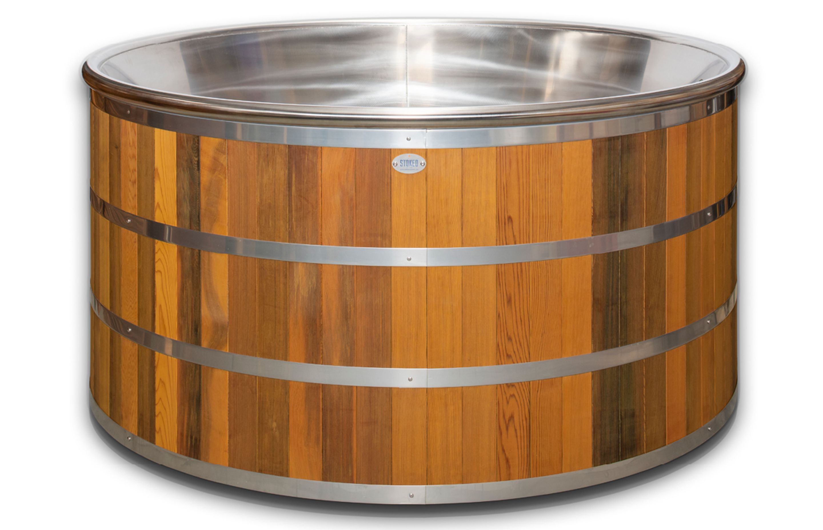 The singular combination of cedar and stainless steel has seen the Stoked Stainless products be in high demand from customers around the world.