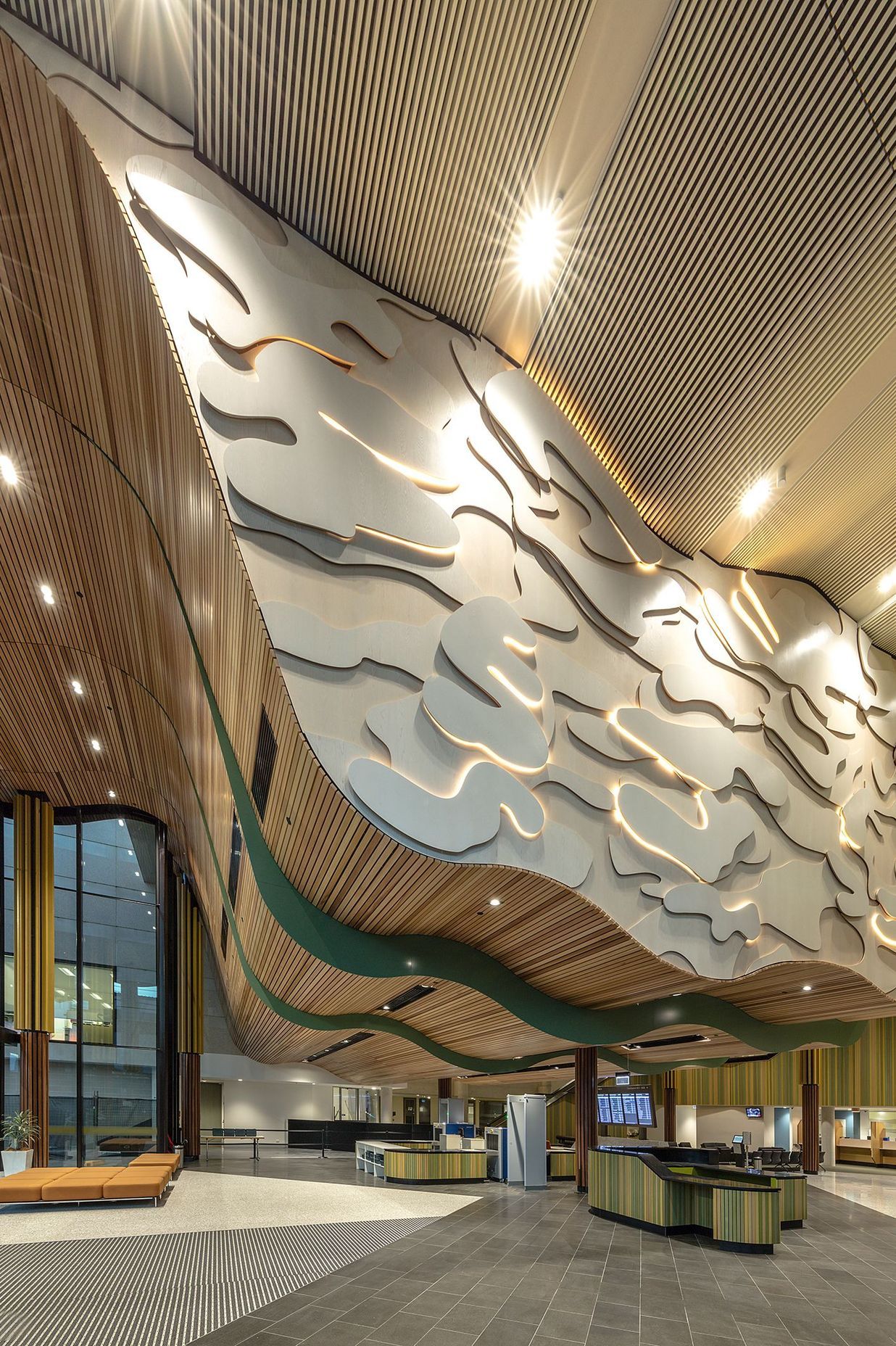 This impressive feature wall in the ACT Law Court in Canberra showcases Bright Light’s Neon Edge in a dynamic white, an option which allowed each LED to be controlled independently.