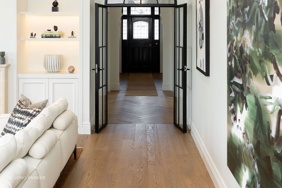 Seaview by Camilla Temple Design | Mudbrick EcoSystem - VidaPlank + Parquet