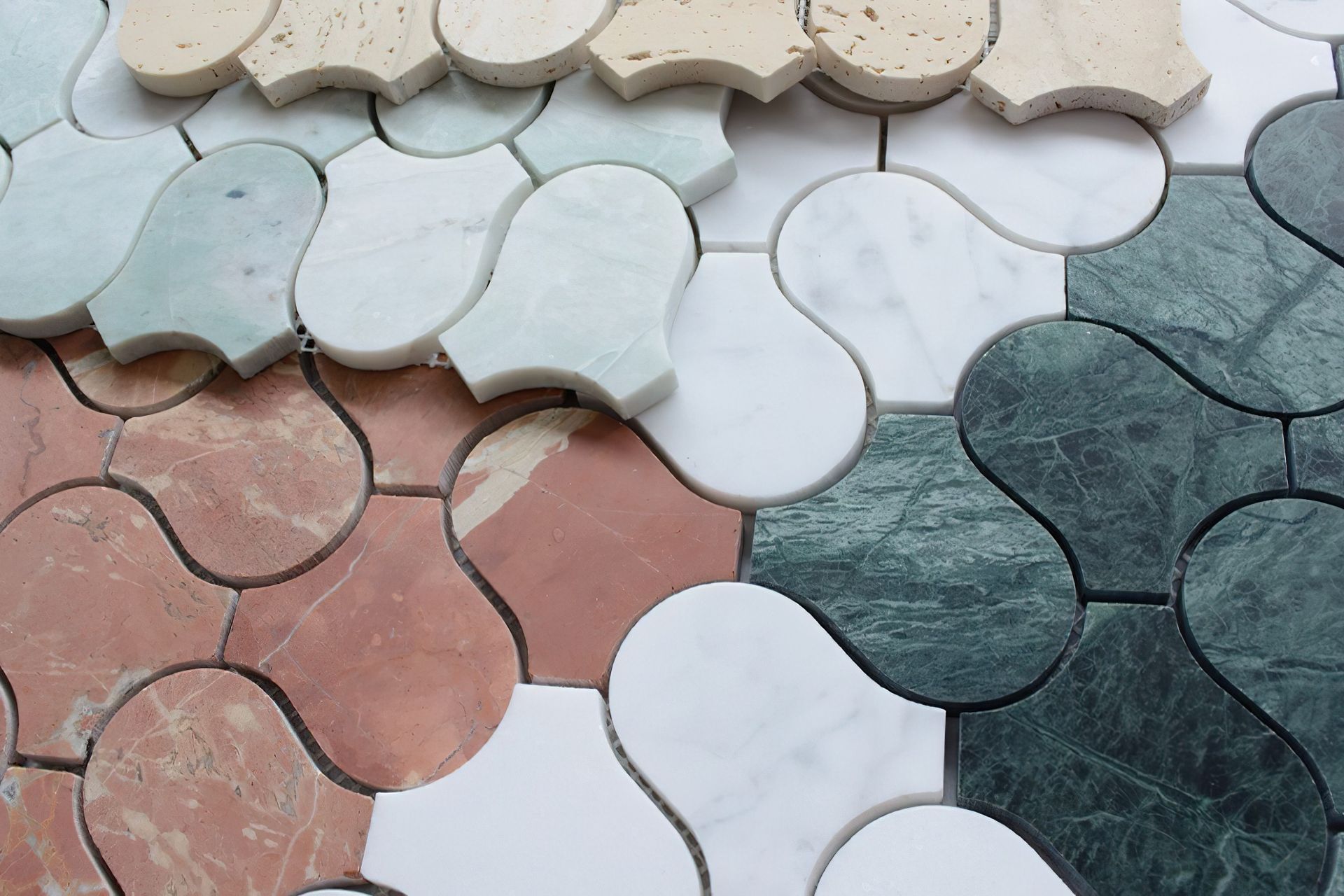 Available in a selection of different natural marble options, the Serpentine collection can be mixed and matched to create stunning contrasting patterns in the home.