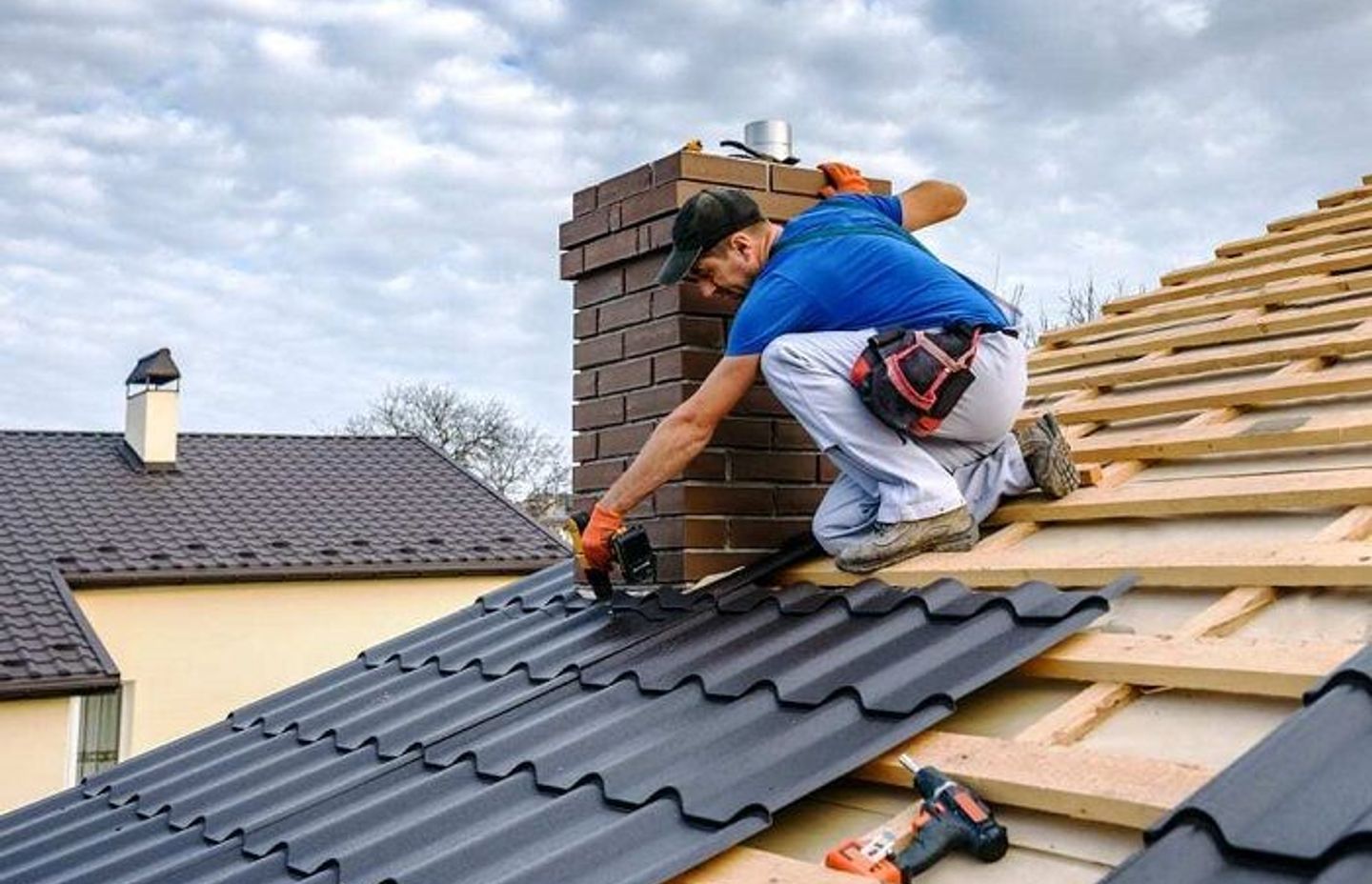 Services Offered By Roofing Contractors