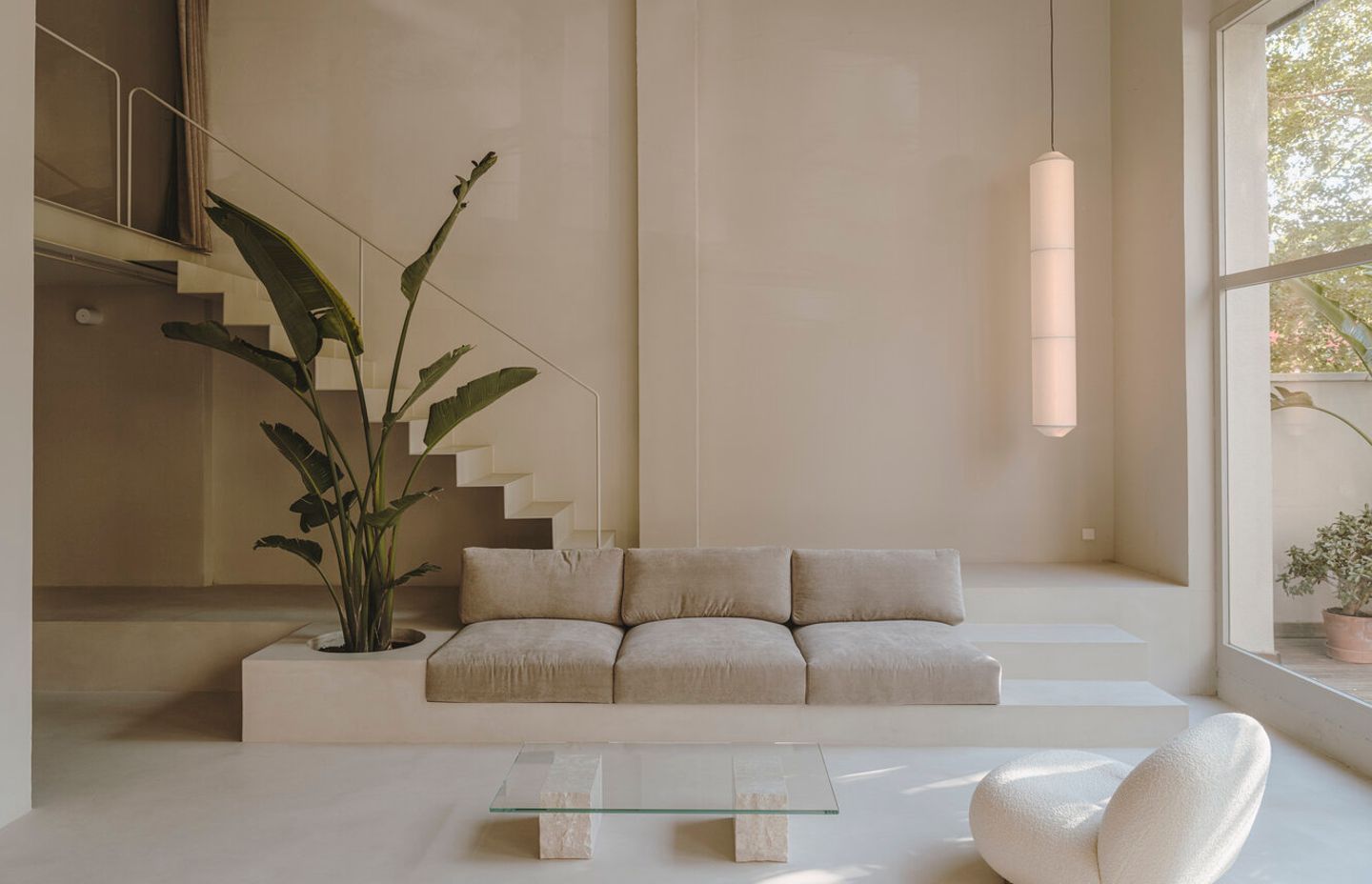 Six N. Five Studio | Lighting by Enlightened Living | Photography by Salva López