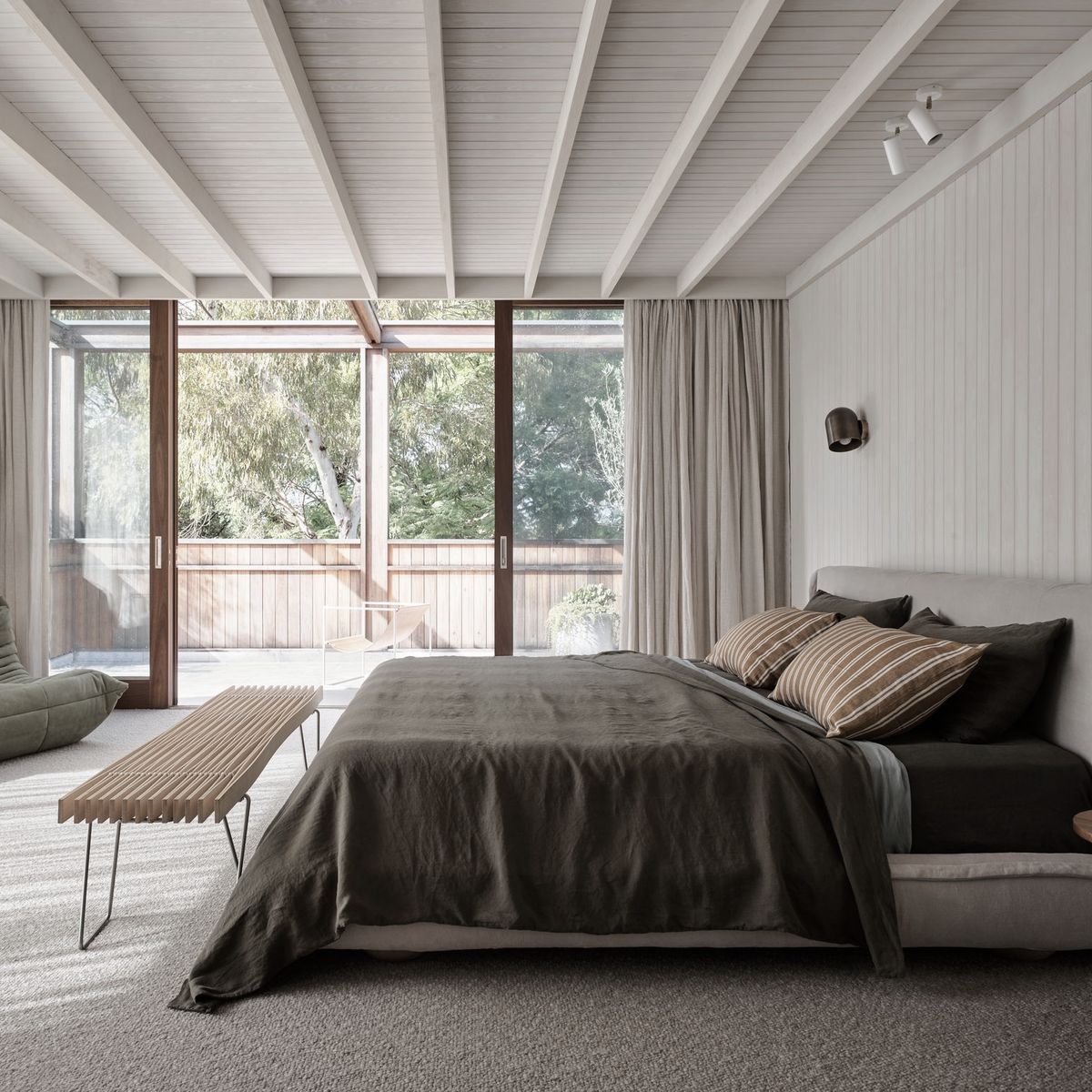 How to live the hygge life