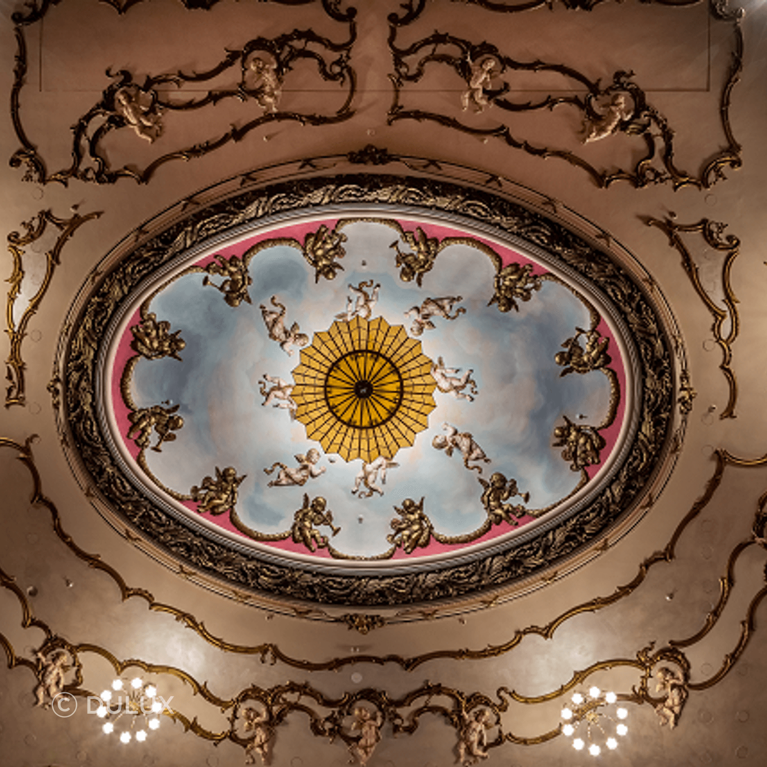 StJamesTheatre08.png