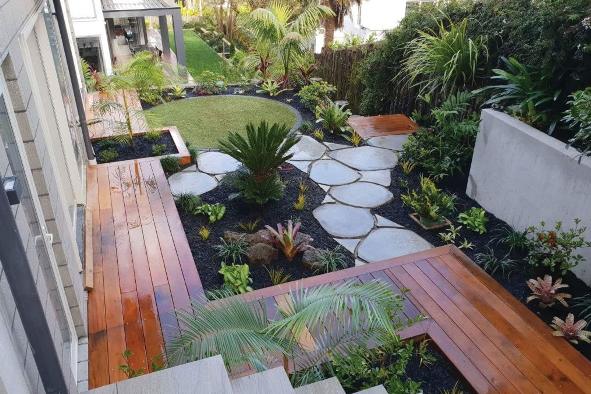 Natural Cut Bluestone Steppers