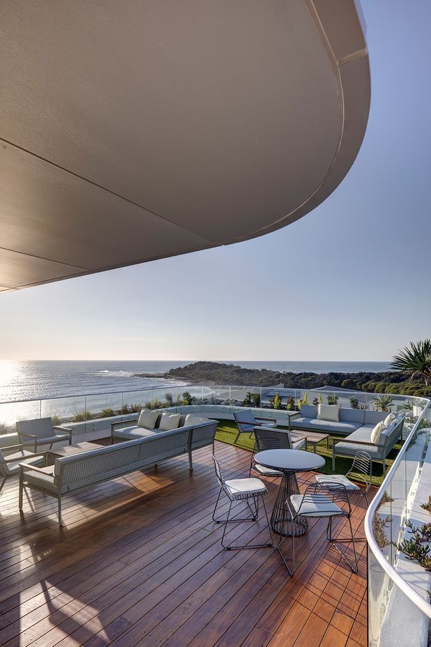 The Surf Hotel Yamba by Design King Company | Photography by Brett Boardman &amp; Elise Hassey