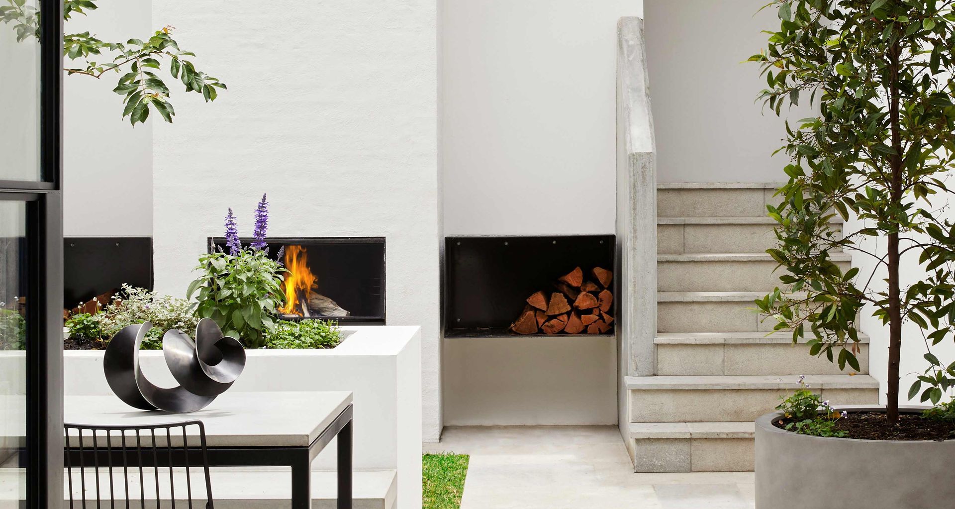 Escea EW5000 Outdoor Wood Fireplace