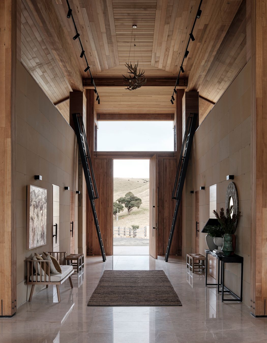 Luxury Farmhouse by Linda Habak Design