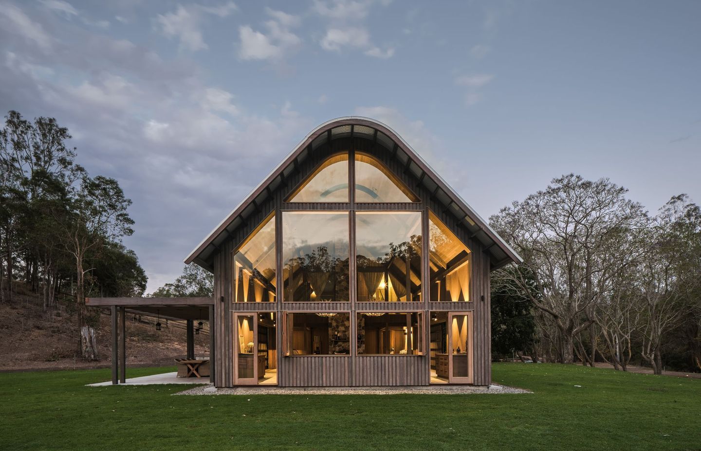 The Barn by Paul Uhlmann Architects | Photography by Andy Macpherson Studio