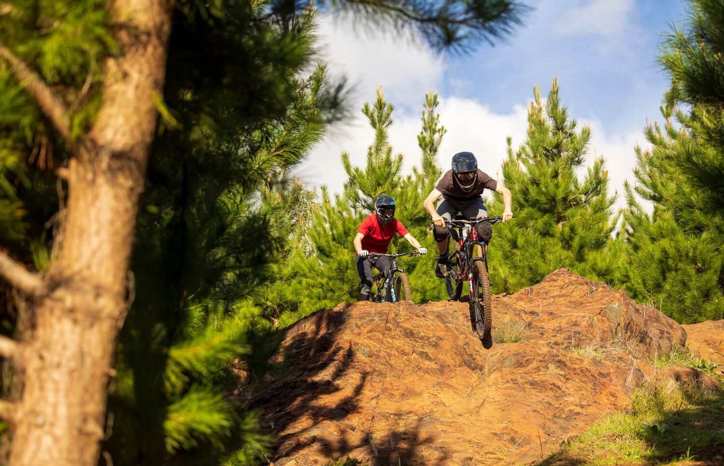 Gravity Enduro South Australia is dedicated to bringing gravity enduro mountain biking to Adelaide and its surrounding areas.