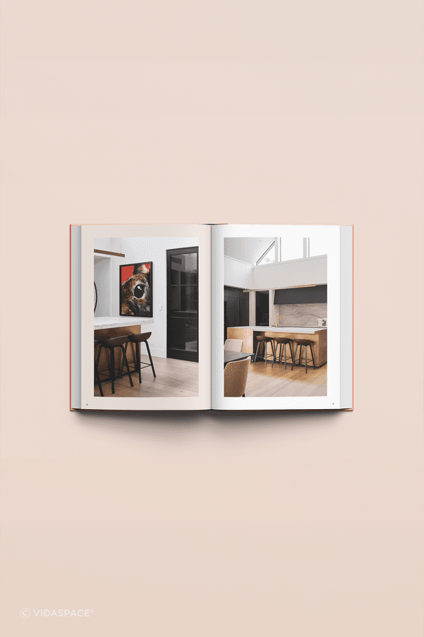 Top-View-Book-Mockup-VidaBook-24-pg-20-21-v4.png
