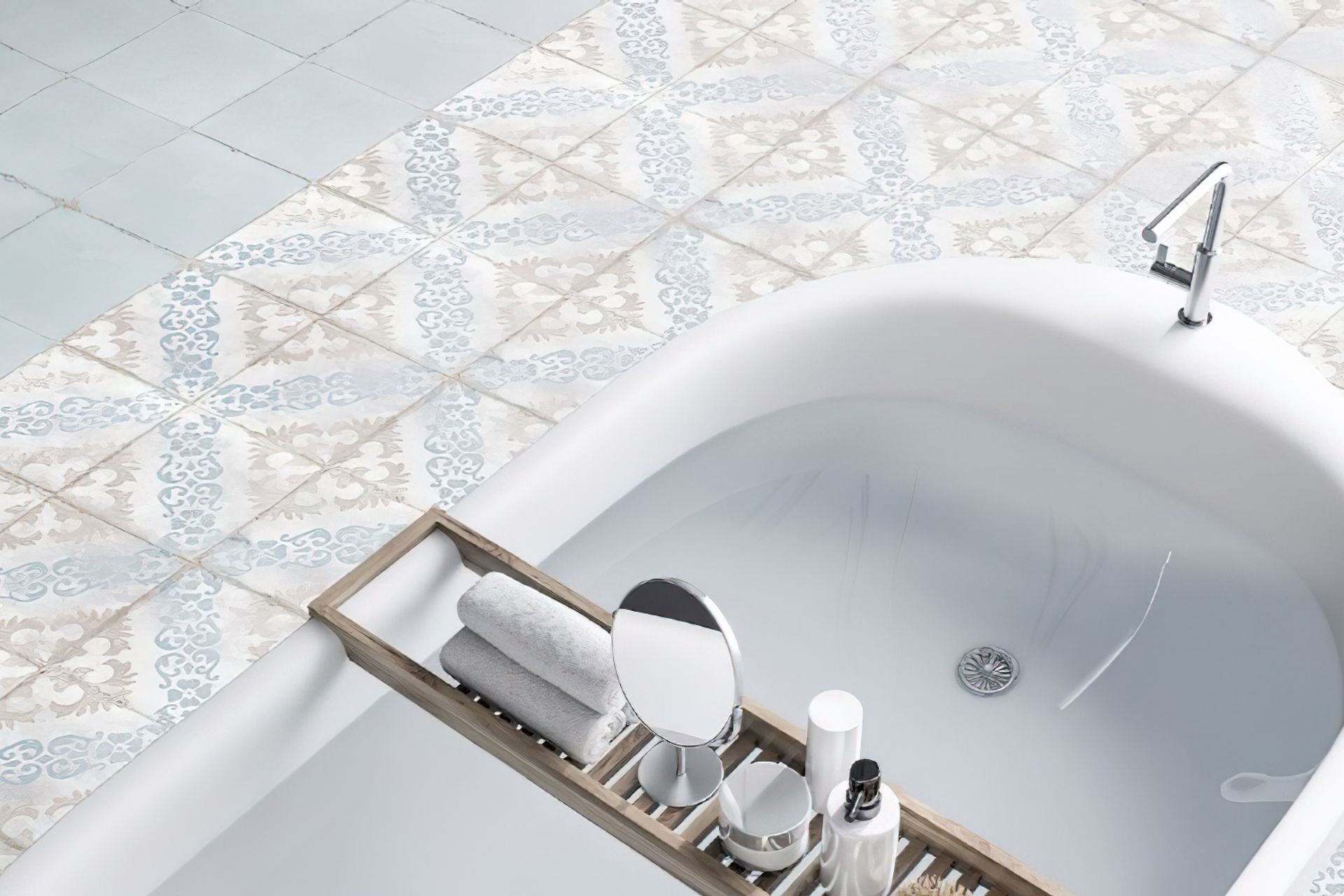 Available in a selection of luscious patterns as well as solid colour tile options, the Torquay collection offers a subtle sense of pattern in the home that is perfect for creating the ultimate coastal vibe in your interior design scheme!