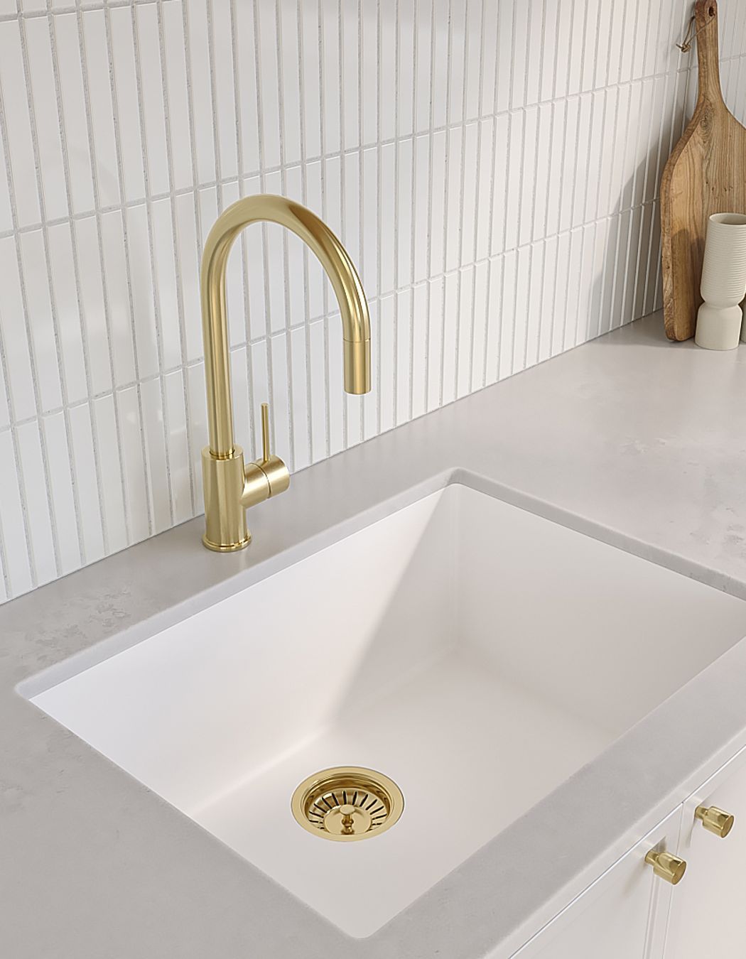 "Single bowl designs allow for hassle-free submersion of large pots and trays.