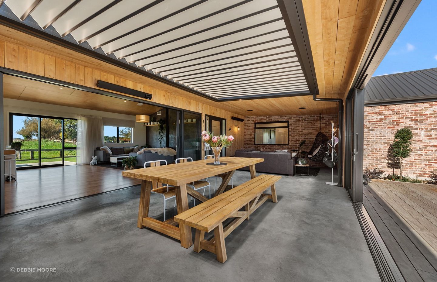 Rob is pleased with the look and function of the louvre roof by NZ Louvre in Cambridge. “Good product, top finish. The install wasn’t straightforward: we had to get an engineer and put together plans for steel to support that structure.”